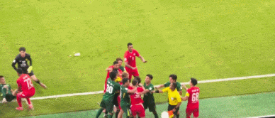 http, 搂住毛克的, 几个新队员 http, 搂住毛克的, 几个新队员