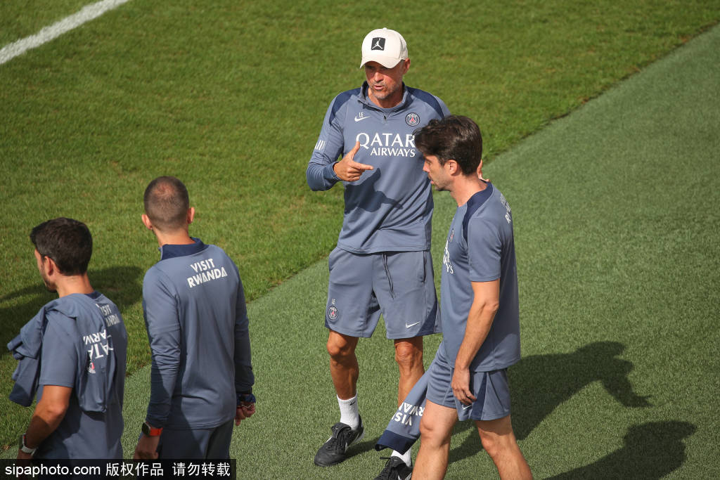 计同样引人 计同样引人