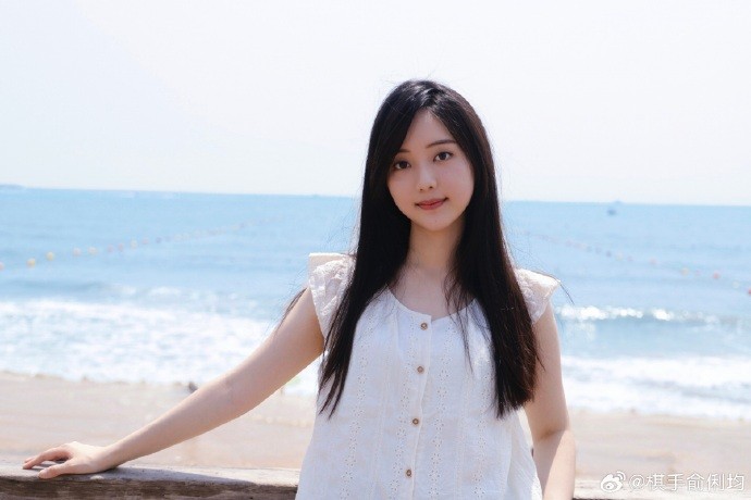 是十几万, 俞俐均 是十几万, 俞俐均